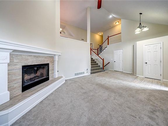 5th image of 5015 Chouteau St