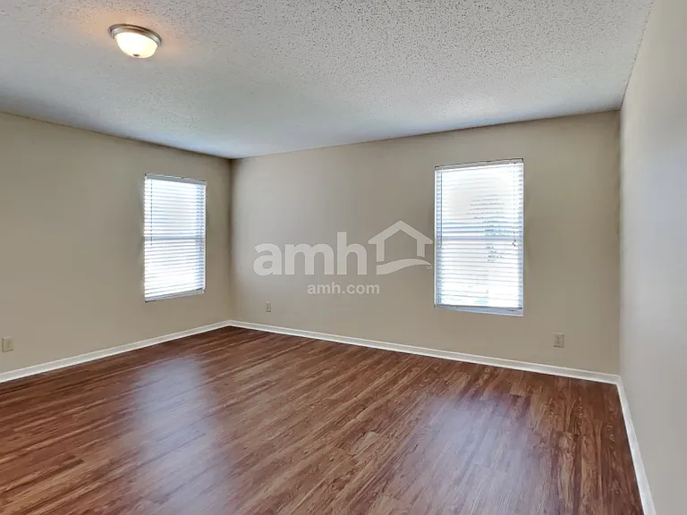 2317 Bridlewood Dr — Photo 13
