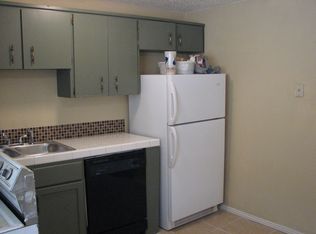 1128 Mazatlan Cir APT D, Colorado Springs, CO 80910