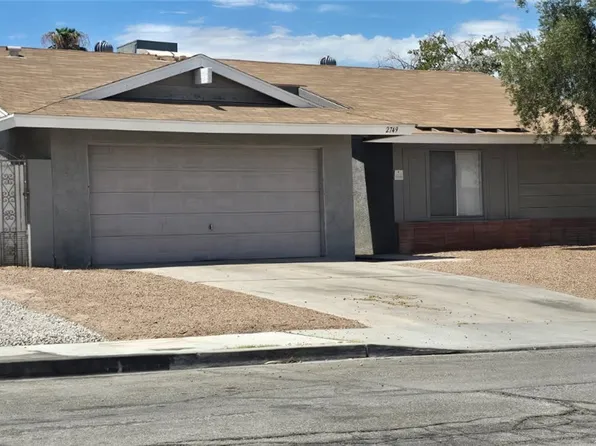 2749 Long Ct, Winchester, NV 89121