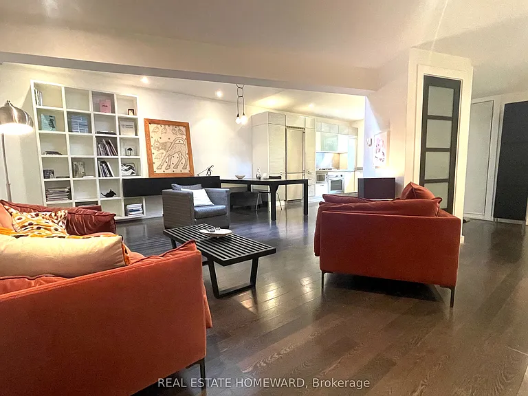 27 Lewis St #COACH — Photo 3