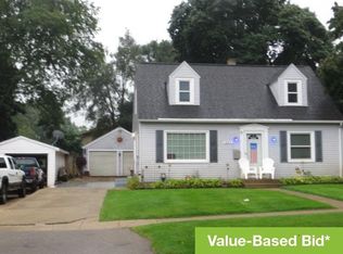 531 Parker Ave, Kalamazoo, MI 49008