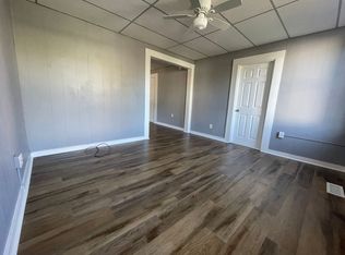 1 Richmond St #1, Cohoes, NY 12047