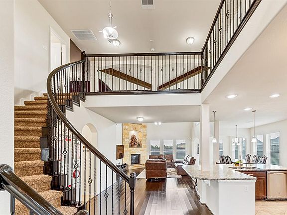 5th image of 26803 Lindenwood Creek Ln
