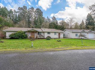 41390 Sylvester Dr, Lebanon, OR 97355