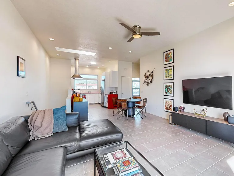 4204 Vida Verde Ln NE — Photo 3