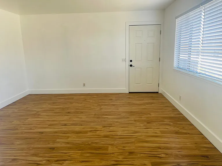 215 Hillcrest Ave #1 — Photo 27