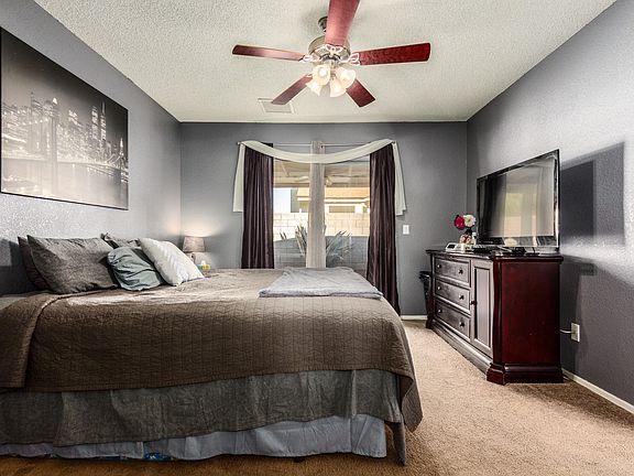 5th image of 4790 W Menadota Dr
