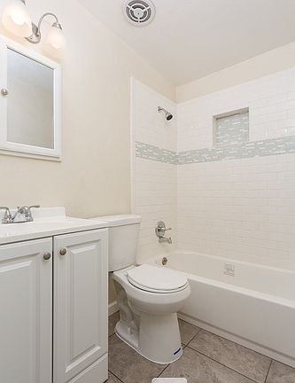 4th image of 7209 E Eastview Dr