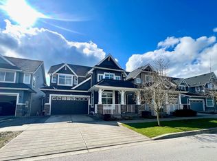 16756 17b Ave, Surrey, BC