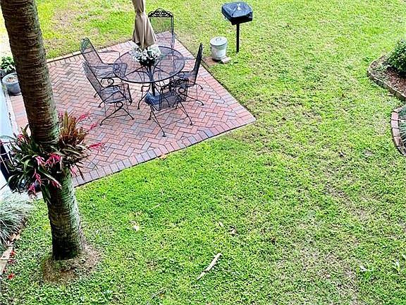 4th image of 2521 Metairie Lawn Dr #209