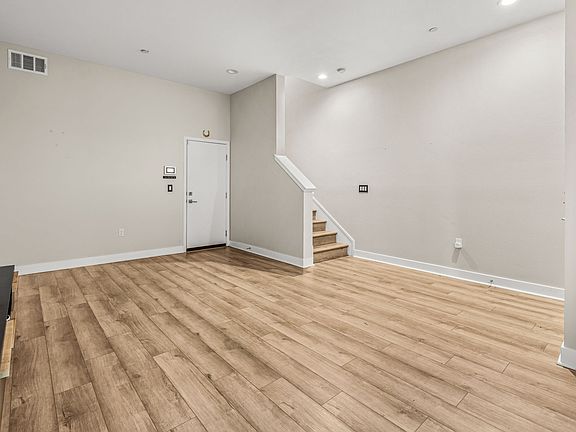 4th image of 7631 University Ave #1103