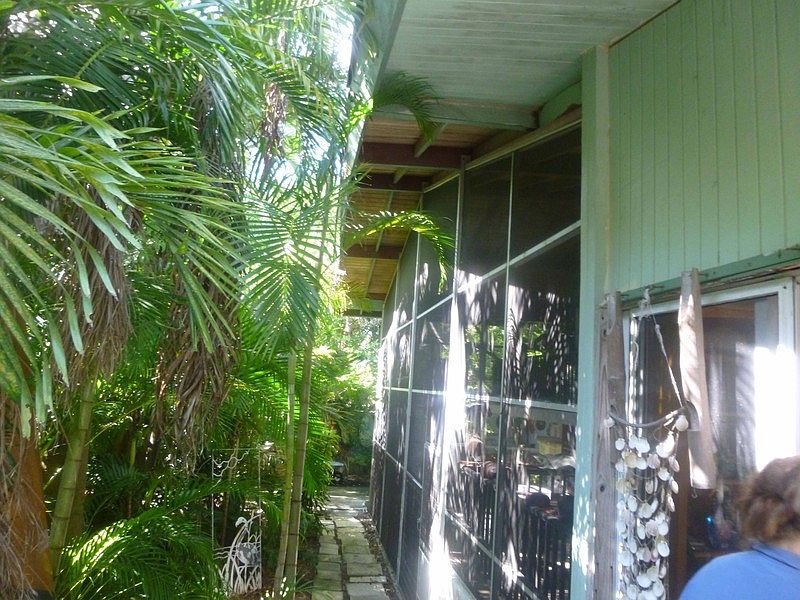1st image of 420 SE 15th Ave