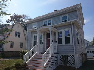 214 Maple St, West Roxbury, MA 02132