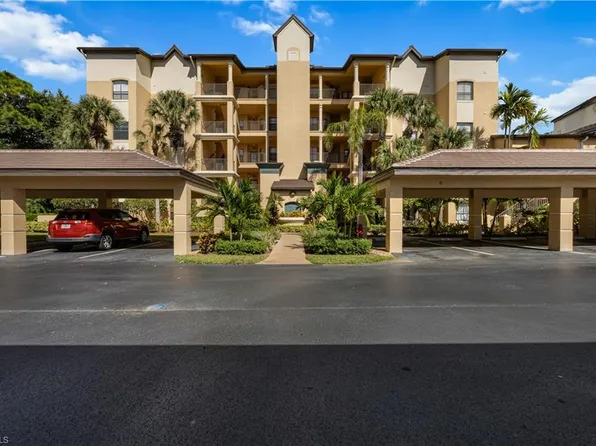 195 Vintage CIR #104, NAPLES, FL 34119