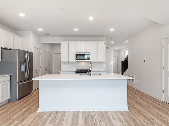 2nd image of 3288 Morab Dr