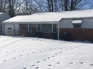 364 Greenvale Dr, South Euclid, OH 44121