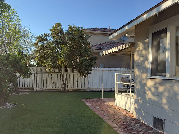 5th image of 2281 Santa Ana Ave