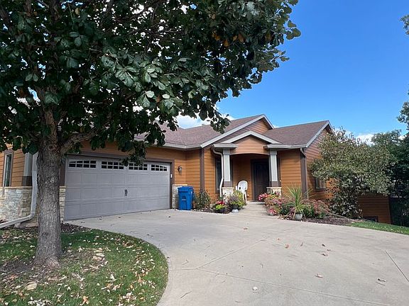 2nd image of 694 Panorama Cir NW