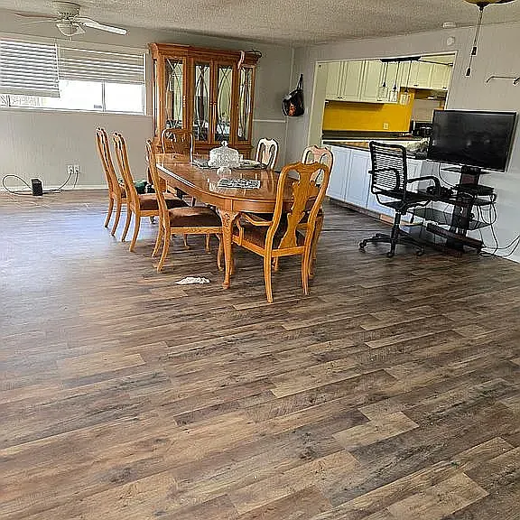 1817 Cornell Dr SE — Photo 3