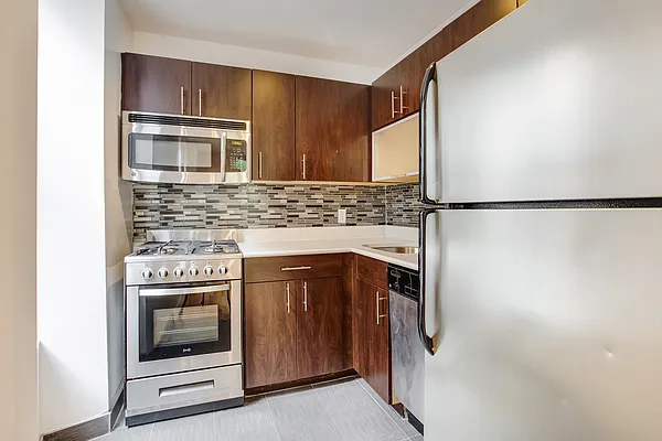 Rented by Algin Management | media 12