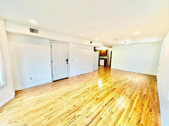 2nd image of 53 Williams Ave #2
