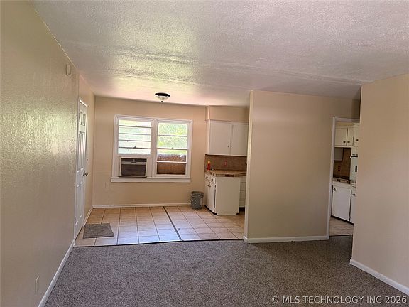 5th image of 647 E 52nd Pl N