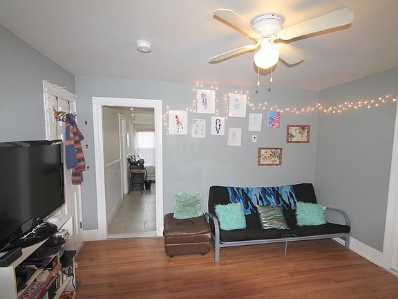 2nd image of 469 W Fountain St #3