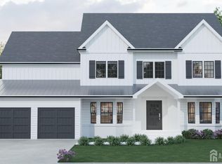 10 Winthrop Ct, East Brunswick, NJ 08816