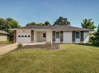 304 Barnard Ave, Rogersville, MO 65742