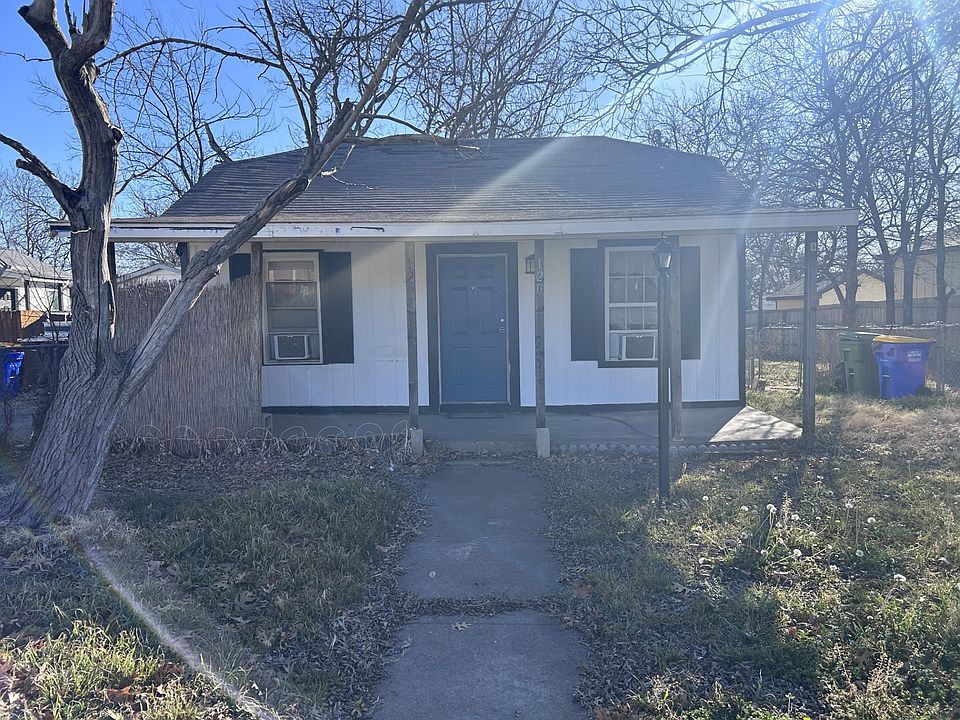 1st image of 120 N Normandale St