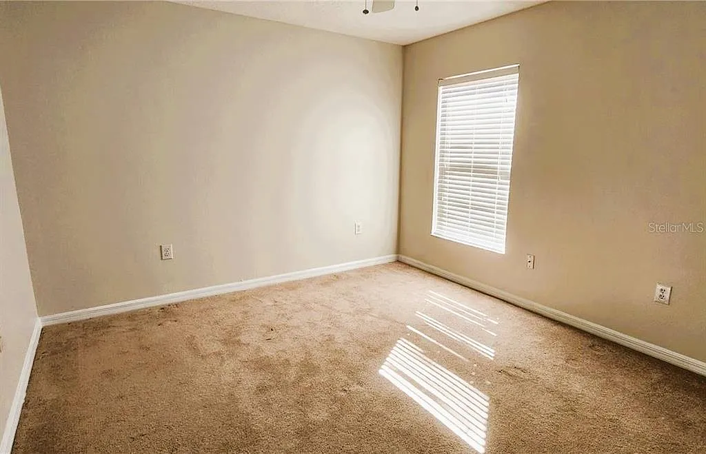 5 bed, 3.0 bath, 2911 sqft, $2,650 — Photo 3