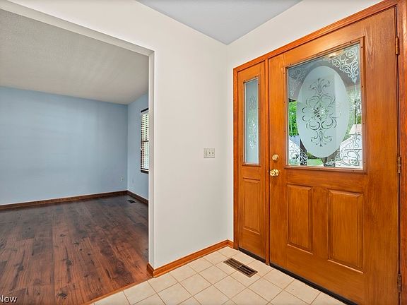 4th image of 314 Greenwood Ct