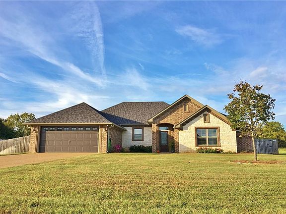 2nd image of 13952 Olivia Ln