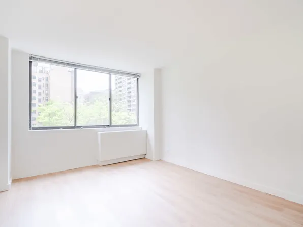 730 Columbus Avenue image 39 of 61