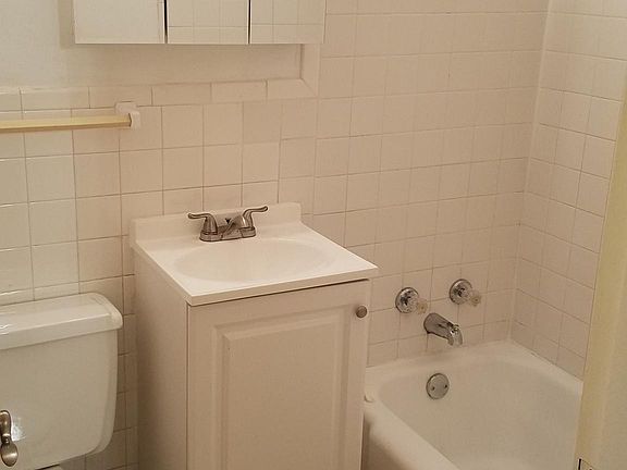 4th image of 3230 Nicollet Ave APT 108
