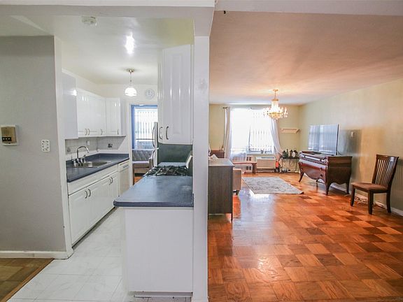 2nd image of 66-10 Thorton Pl #1B