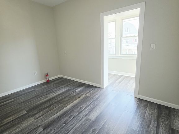 3rd image of 133 Stevens Ave #1-A
