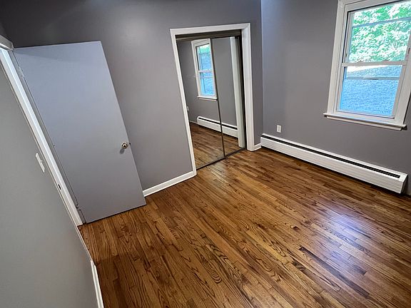 5th image of 206 Glen Haven Rd #1R