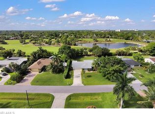136 Fairway Cir, Naples, FL 34110