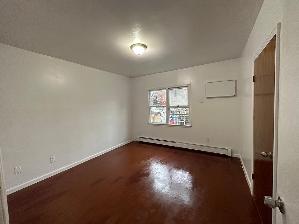 1st image of 5907 138th St Floor 1
