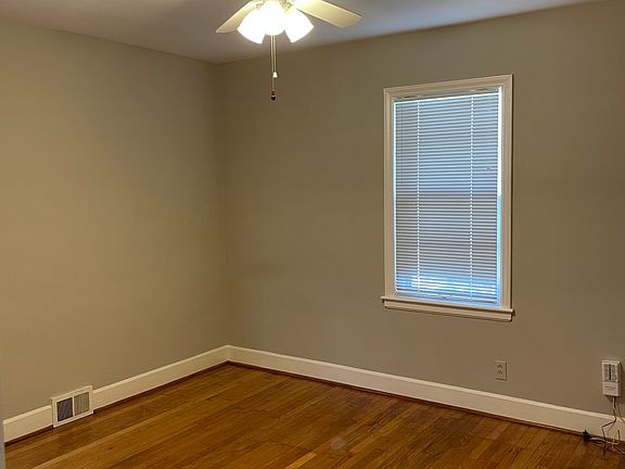 5th image of 617 Lane Allen Rd
