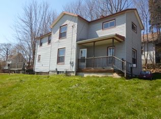515 A St, Sharon, PA 16146