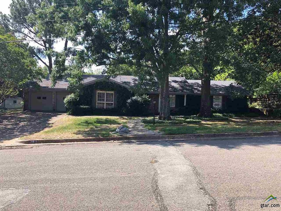 1st image of 1911 Montrose Dr
