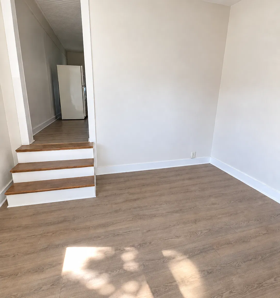 Studio, 450 sqft, $895 — Photo 1
