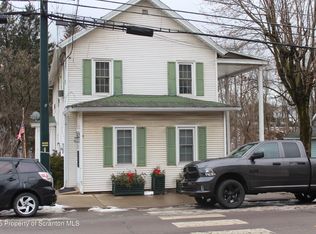 105 College Ave, Factoryville, PA 18419