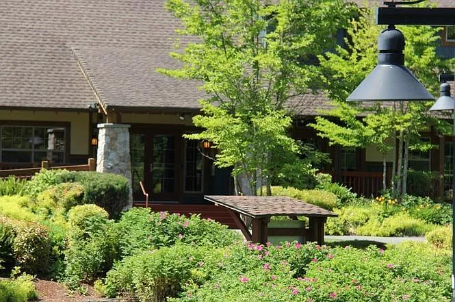 Redmond Ridge Community Center