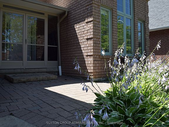 3rd image of 51 Daines Dr