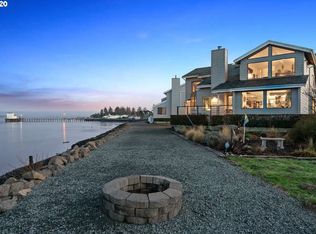 823 5th Ave, Hammond, OR 97121
