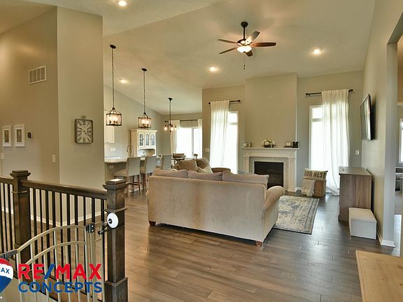4th image of 6341 Nashway Cir
